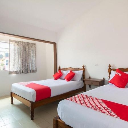 Oyo Hotel El Arabe, Xalapa Kültér fotó